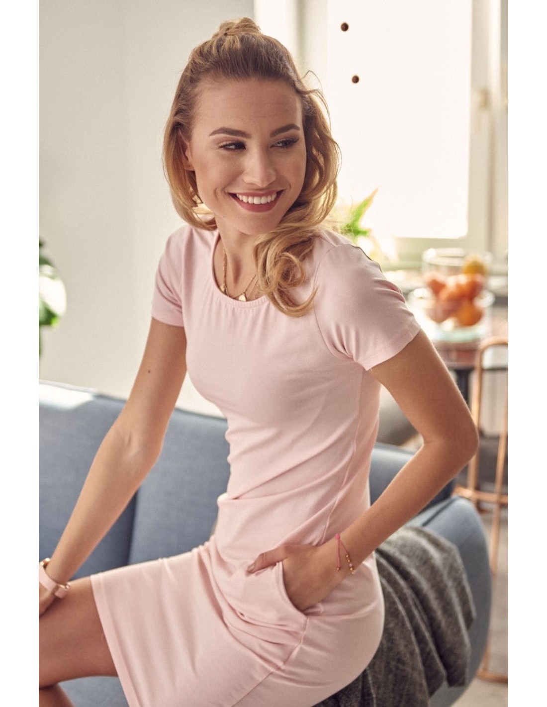 Basic-Kleid mit kurzen Ärmeln, pudrig 9967 - Online-Shop - Boutique